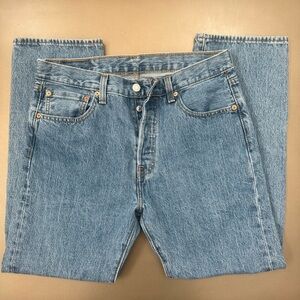 Levi's 501 Men’s Blue Straight Jeans Classic Denim - Size 32